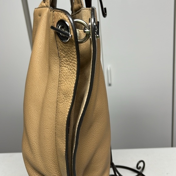 Vincent Camuto Tortilla Shoulder Crossbody Bag - Picture 4 of 15